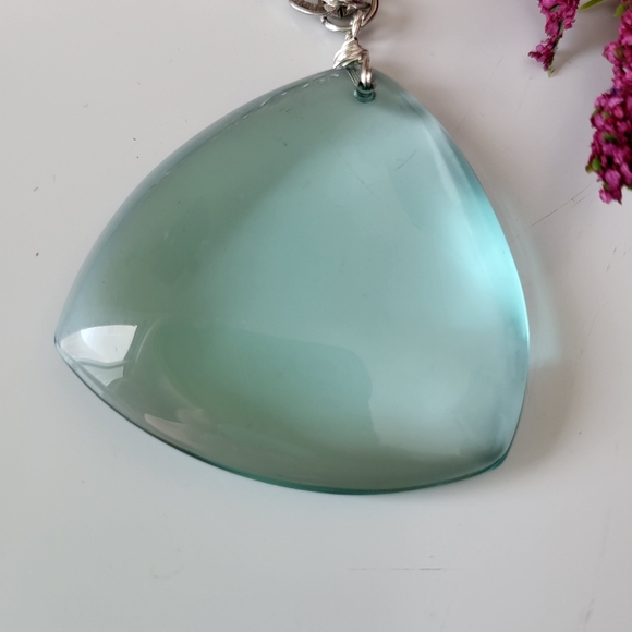 Clear Blueish Glass Pendant on Silver Tone Large Link Chain - Picture 13 of 16